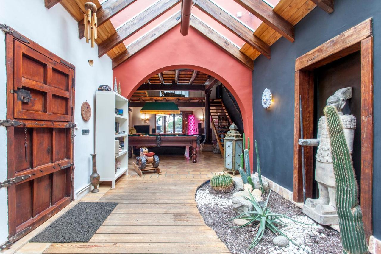 Ca Carmela, Casa Con Encanto Con Piscina "Parque Natural Sierra Calderona" บาเลนเซีย ภายนอก รูปภาพ